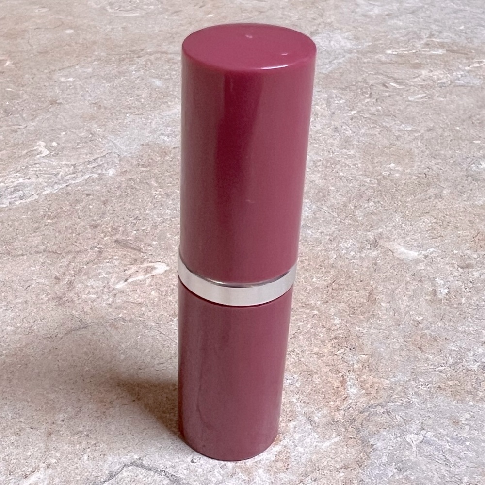 NEW! Clinique Lipstick Lip Color + Primer in Plum Pop